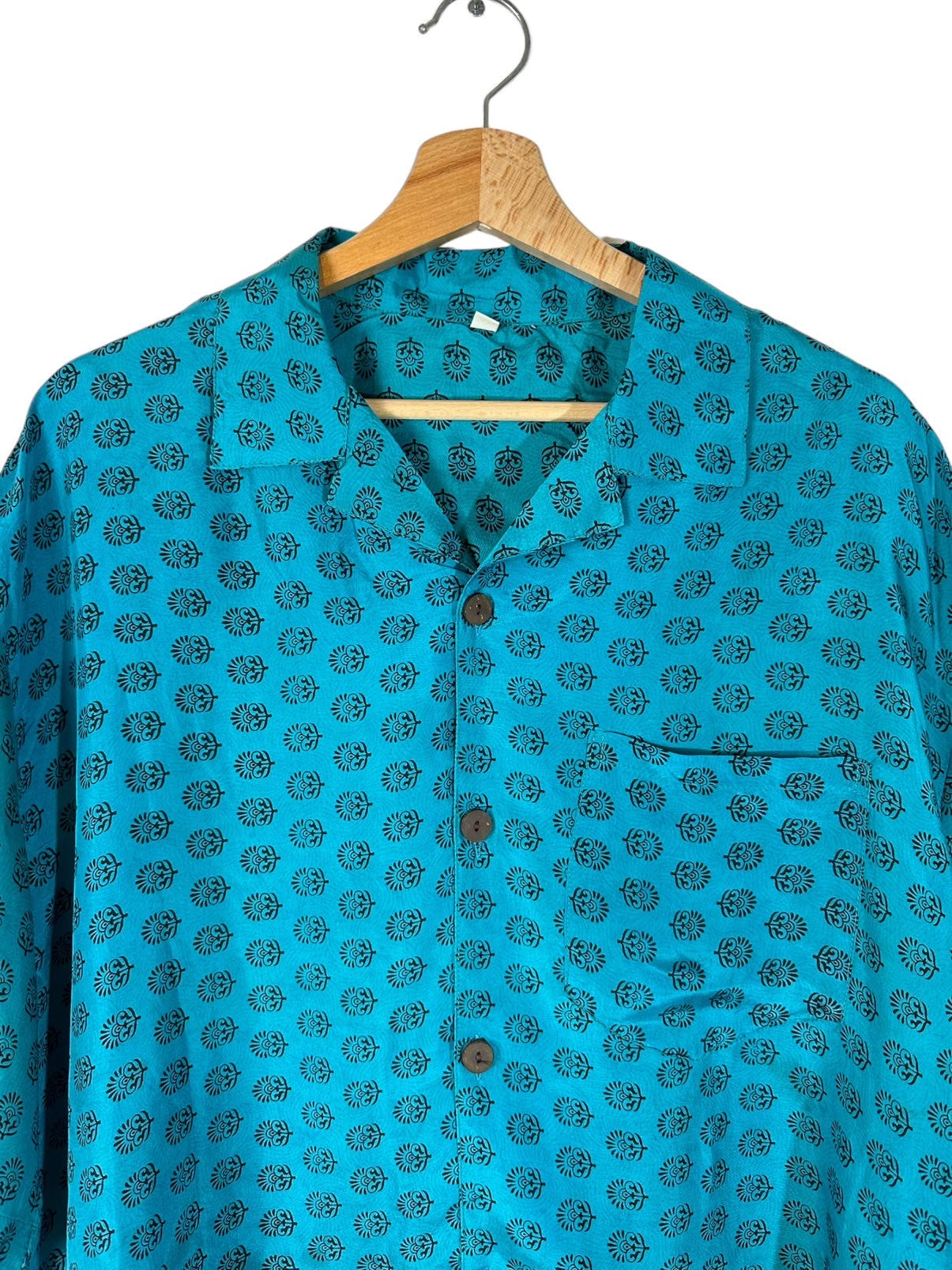 Camicia vintage stampata in seta (XL)
